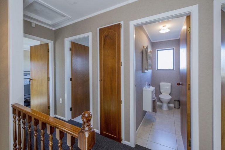 Photo of property in 18 Regal Street, Levin, 5510