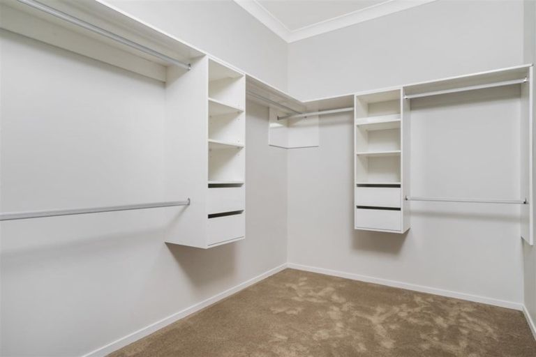 Photo of property in 9 Remana Crescent, Huapai, Kumeu, 0810