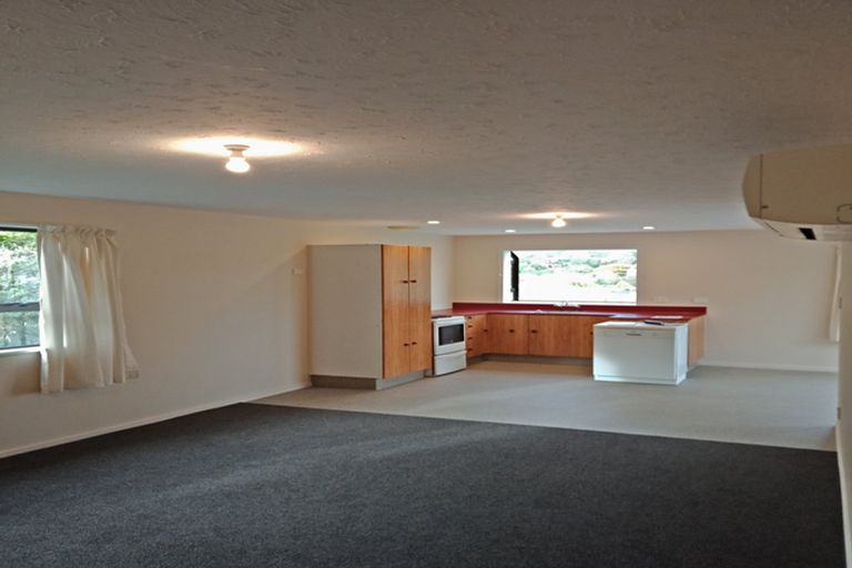 Photo of property in 6 Marett Street, Macandrew Bay, Dunedin, 9014