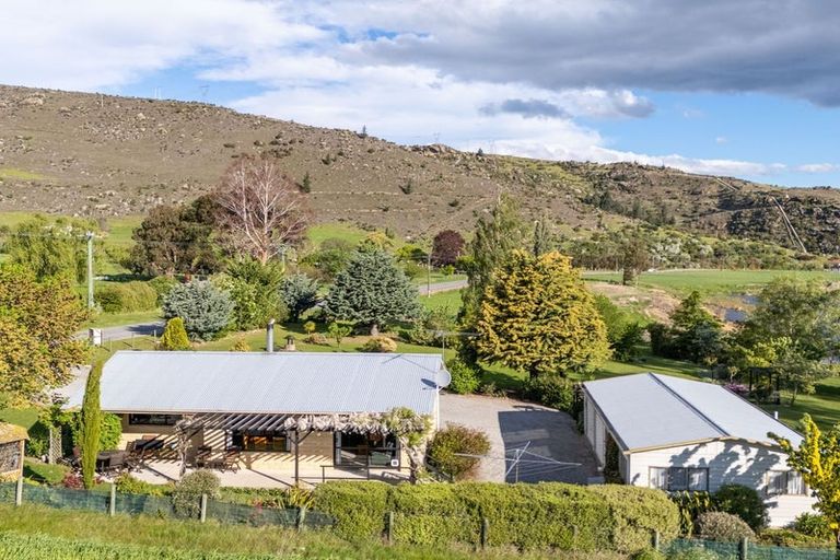 Photo of property in 123 Roxburgh Road East, Roxburgh East, Roxburgh, 9571