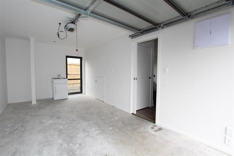 Photo of property in 8/3 Korimako Street, Frankton, Hamilton, 3204