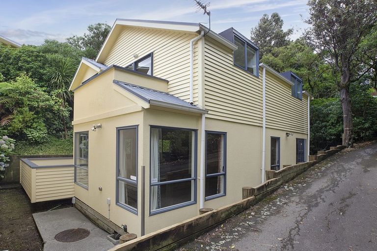 Photo of property in 31b Clutha Avenue, Khandallah, Wellington, 6035