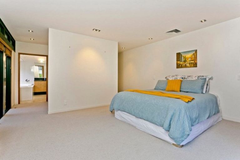 Photo of property in 21 Red Bluff Rise, Campbells Bay, Auckland, 0630