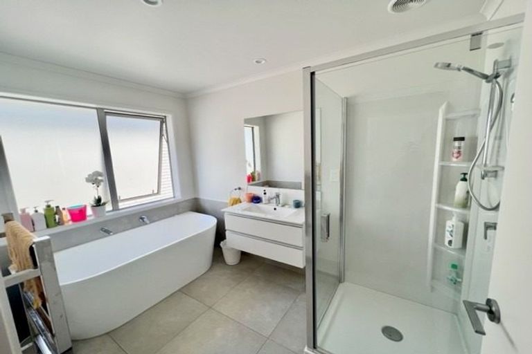 Photo of property in 3 Tiaki Way, Cambridge, 3434