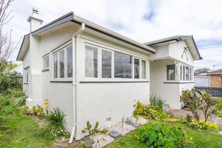 Photo of property in 12 Frances Street, Hamilton East, Hamilton, 3216