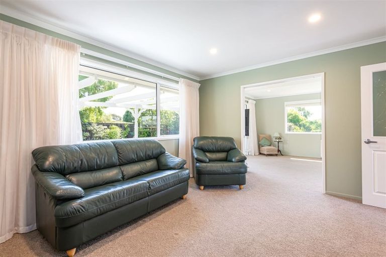 Photo of property in 61 Kotuku Crescent, Woolston, Christchurch, 8023