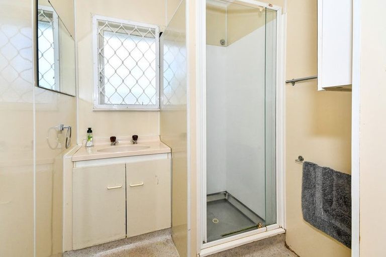 Photo of property in 3/35 Wallace Road, Papatoetoe, Auckland, 2025