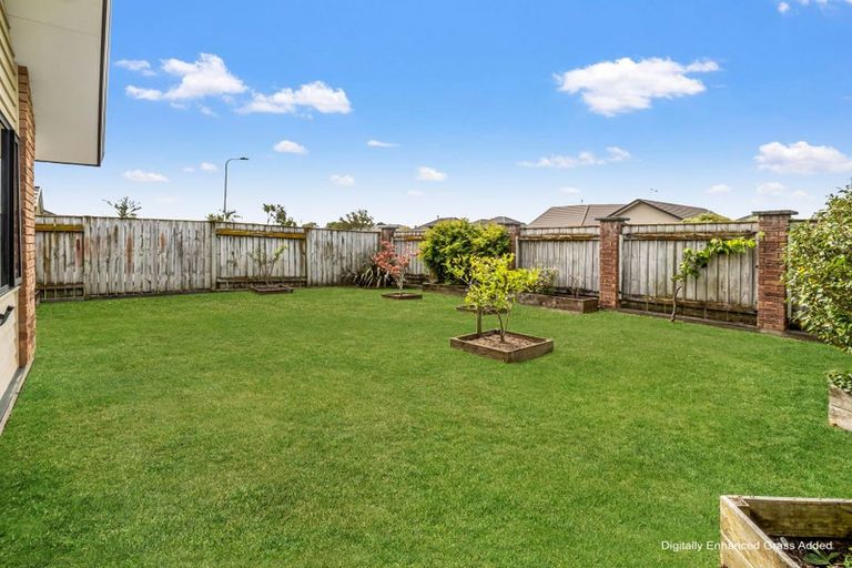 Photo of property in 1 Nevada Way, Kelvin Grove, Palmerston North, 4414