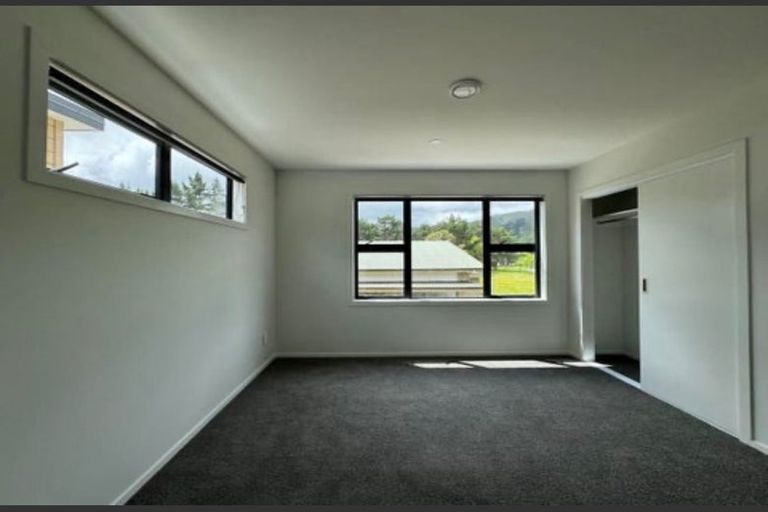 Photo of property in 87 Te Ara O Papatahi, Wainuiomata, Lower Hutt, 5014
