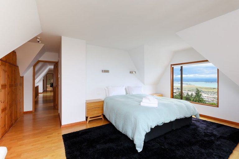 Photo of property in 320 Princes Drive, Britannia Heights, Nelson, 7010