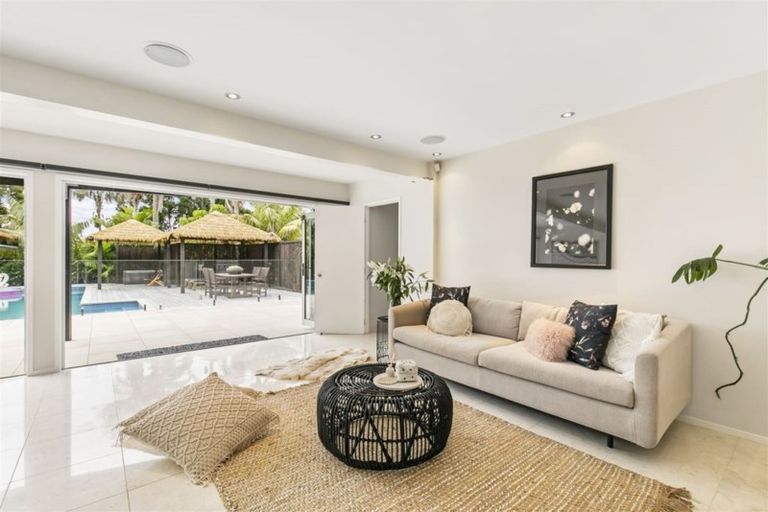 Photo of property in 46 Marywil Crescent, Hillcrest, Auckland, 0627