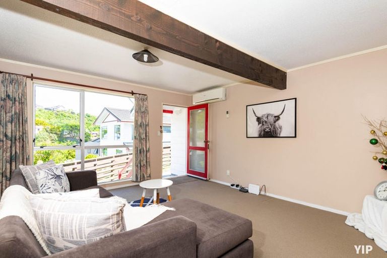 Photo of property in 14b Stonefield Place, Johnsonville, Wellington, 6037