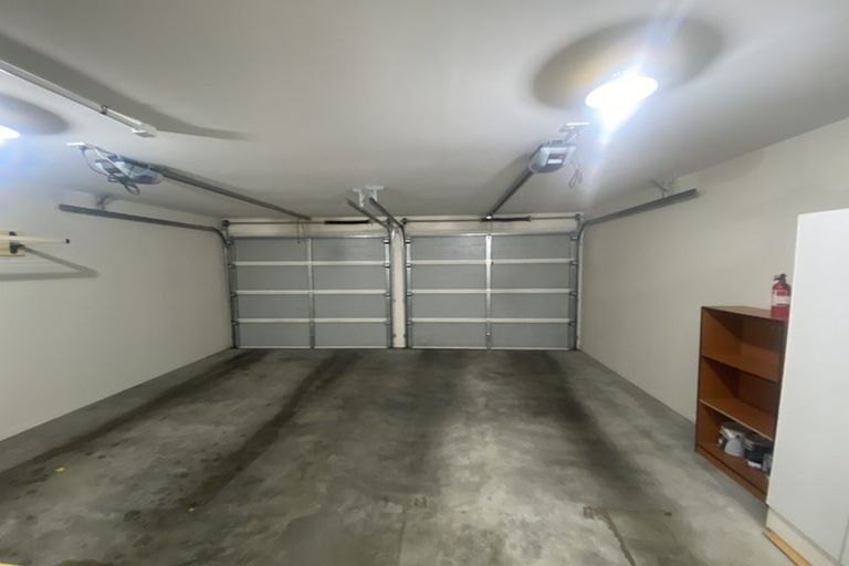 Photo of property in 41 Popokatea Drive, Takanini, 2112