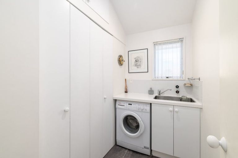 Photo of property in 23 Briarmont Street, Avondale, Christchurch, 8061