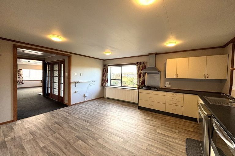 Photo of property in 17 Side Street, Clinton, 9534