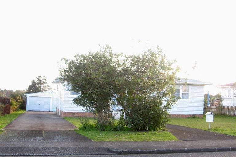 Photo of property in 8 Boon Street, Manurewa, Auckland, 2102