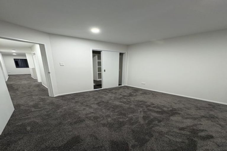 Photo of property in 163b Bradbury Road, Botany Downs, Auckland, 2010
