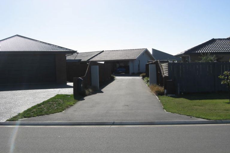 Photo of property in 32 Overbury Crescent, Rolleston, 7614
