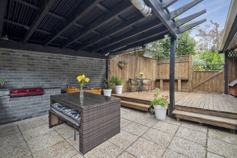 Photo of property in 10 Utuhina Road, Springfield, Rotorua, 3015