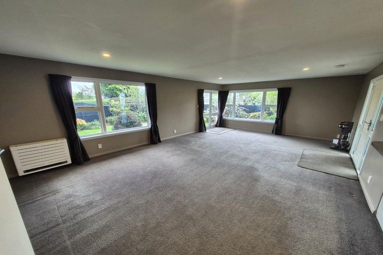 Photo of property in 35 Glenmore Avenue, Casebrook, Christchurch, 8051