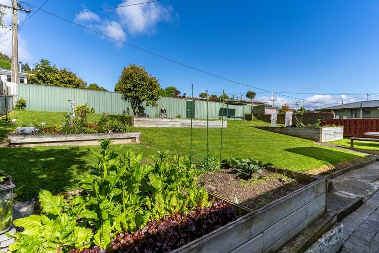 Photo of property in 133 District Road, Green Island, Dunedin, 9018