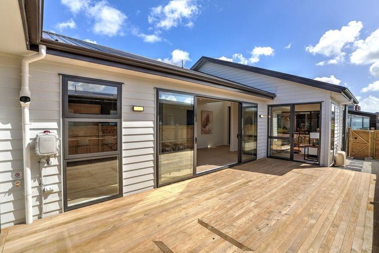 Photo of property in 26 Babina Avenue, Kumeu, 0810