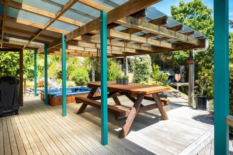 Photo of property in 313 Hill Road, Eskdale, Napier, 4182