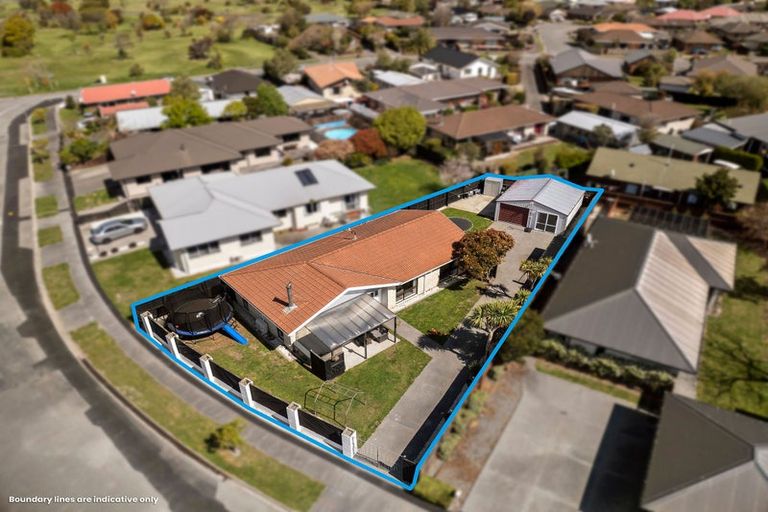 Photo of property in 44 Reginald Street, Burwood, Christchurch, 8083