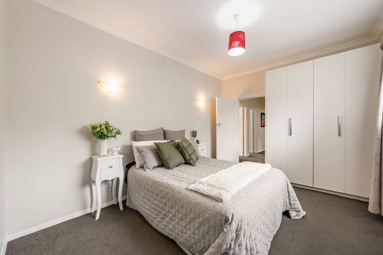 Photo of property in 2 Wood Street, Wallaceville, Upper Hutt, 5018