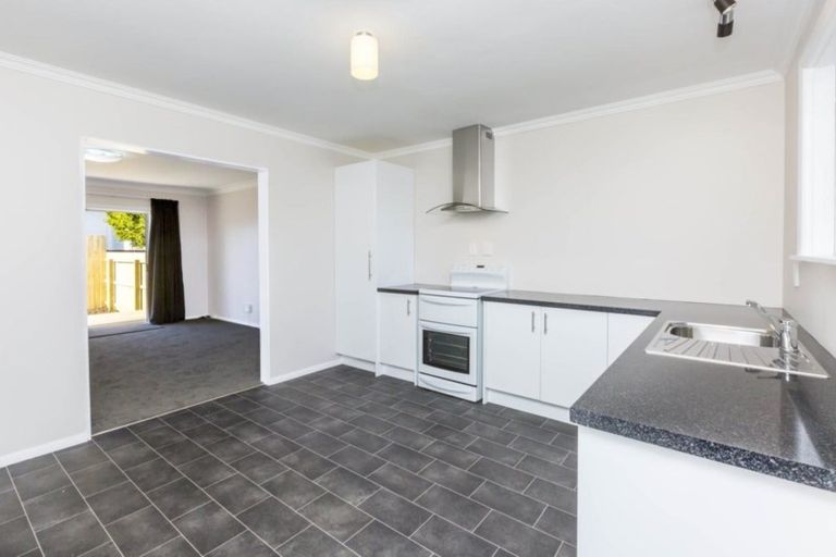 Photo of property in 76b Seddon Street, Wallaceville, Upper Hutt, 5018