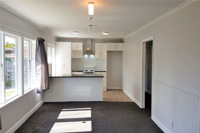 Photo of property in 6 Electra Place, Mangere, Auckland, 2022