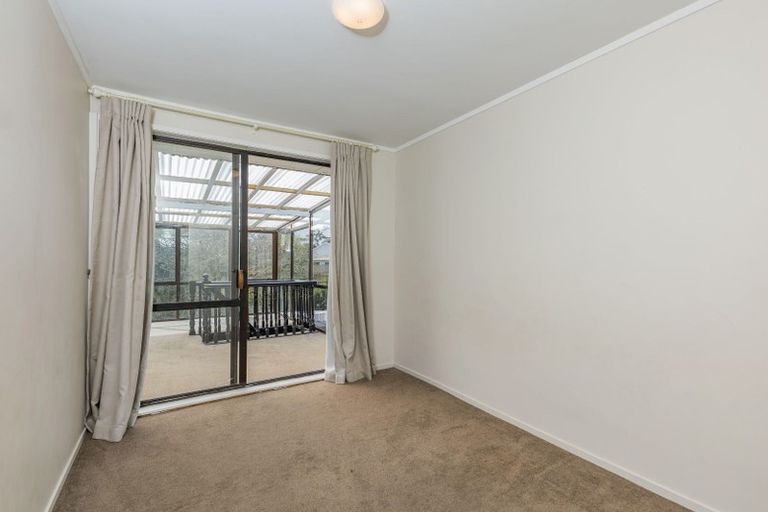 Photo of property in 35 Nile Road, Kelston, Auckland, 0602
