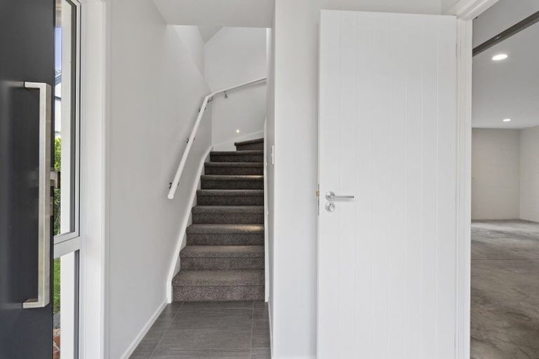 Photo of property in 28a Seine Road, Forrest Hill, Auckland, 0620