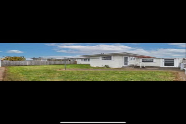 Photo of property in 9 Ely Place, Levin, 5510