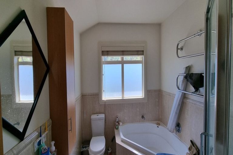 Photo of property in 25a Sycamore Drive, Sunnynook, Auckland, 0620