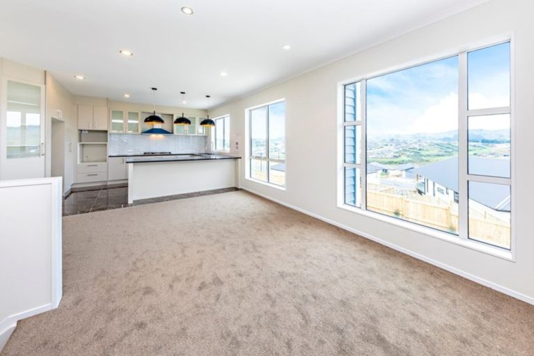 Photo of property in 58 Hillpark Drive, Pokeno, 2402