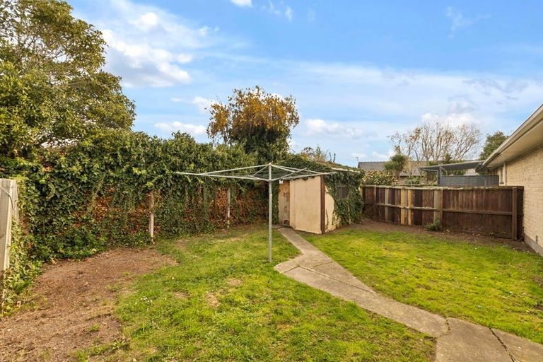 Photo of property in 1/6 Arran Crescent, Woolston, Christchurch, 8062