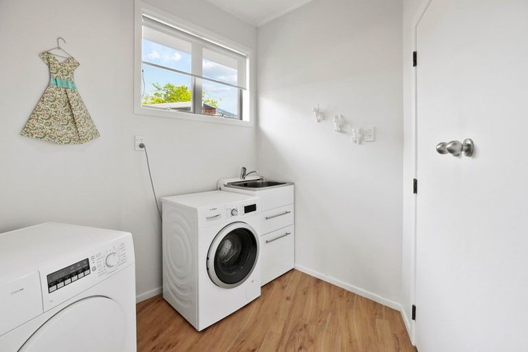 Photo of property in 24 Clements Crescent, Queenwood, Hamilton, 3210