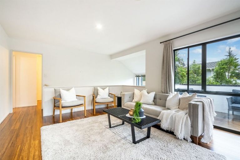 Photo of property in 3 Berne Place, Birkenhead, Auckland, 0626