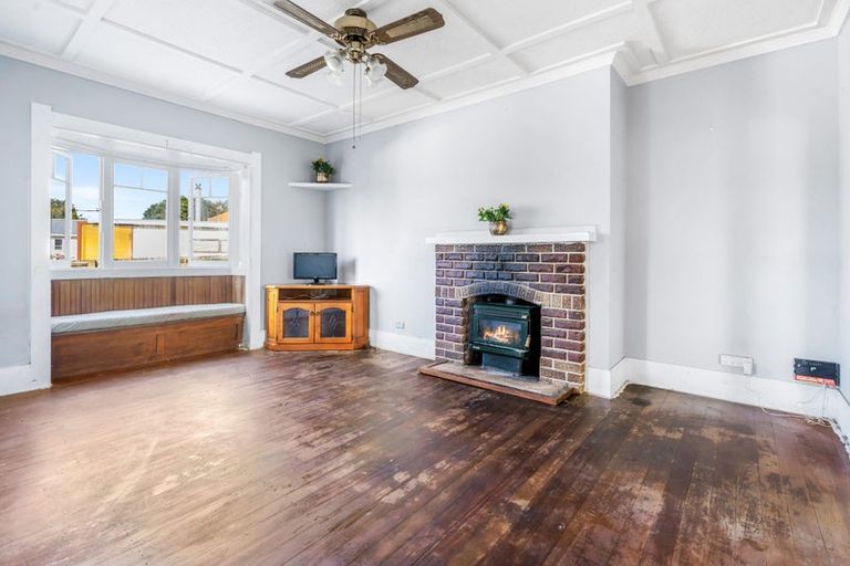 Photo of property in 7 Whimp Avenue, Onerahi, Whangarei, 0110