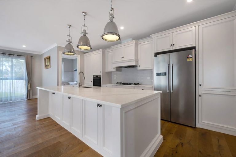 Photo of property in 3 Wallace Road, Ranui, Auckland, 0612