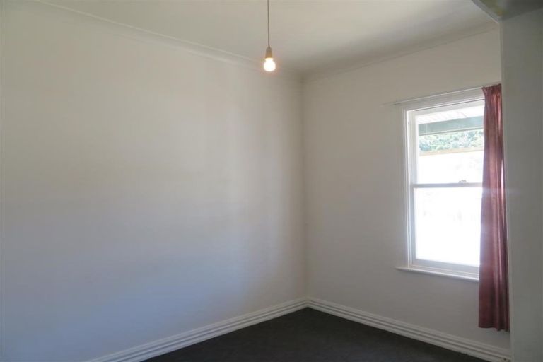 Photo of property in 41a Happy Valley Road, Owhiro Bay, Wellington, 6023