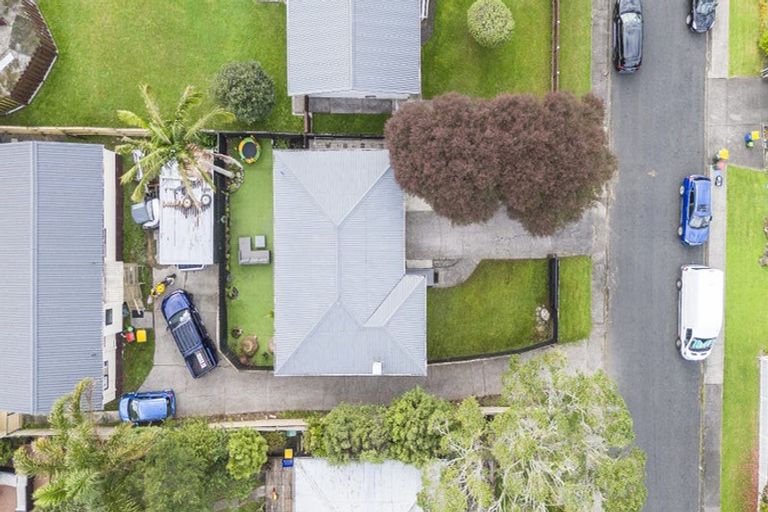 Photo of property in 53 Brennan Place, Opunake, 4616