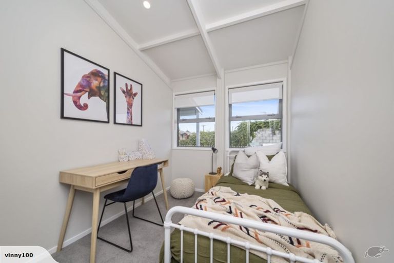 Photo of property in 72 Links Avenue, Mount Maunganui, 3116
