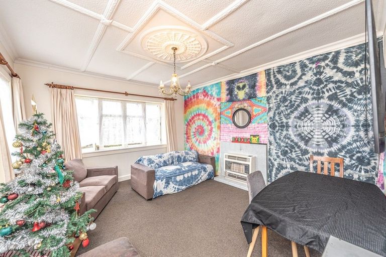 Photo of property in 17 Hutchison Crescent, Durie Hill, Whanganui, 4500