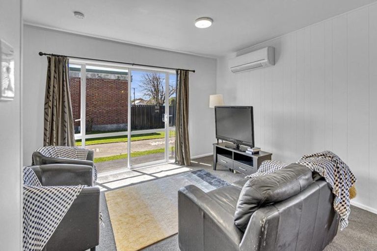 Photo of property in 80 Bamford Street, Woolston, Christchurch, 8023