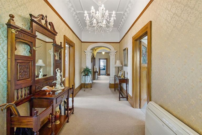 Photo of property in 90 Shearman Street, Waimate, 7924