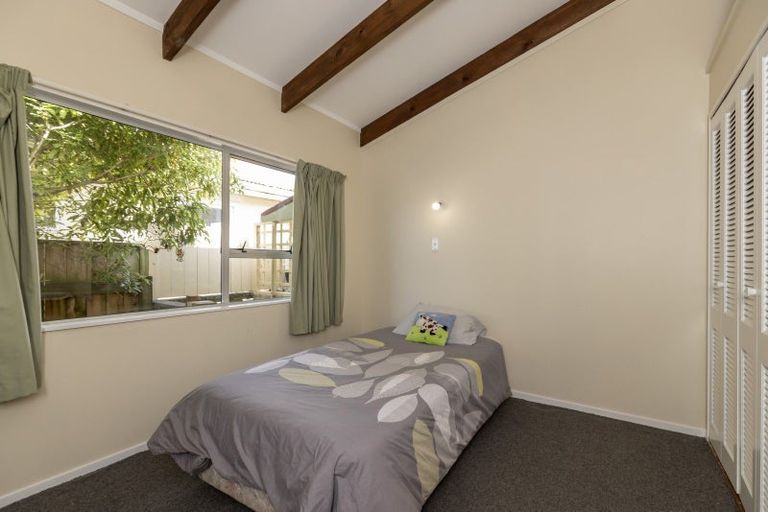 Photo of property in 67 Te Moana Road, Waikanae Beach, Waikanae, 5036