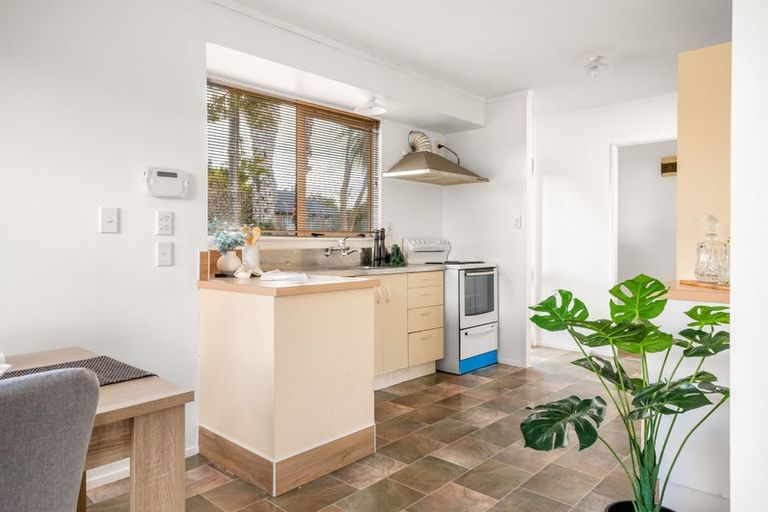 Photo of property in 5a Dowding Street, Melville, Hamilton, 3206