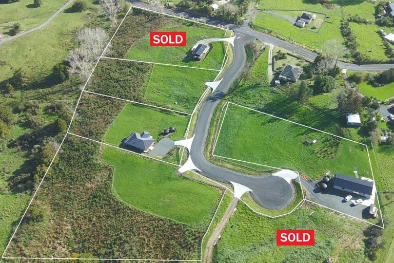 Photo of property in 14 Protea Lane, Kaiwaka, 0573